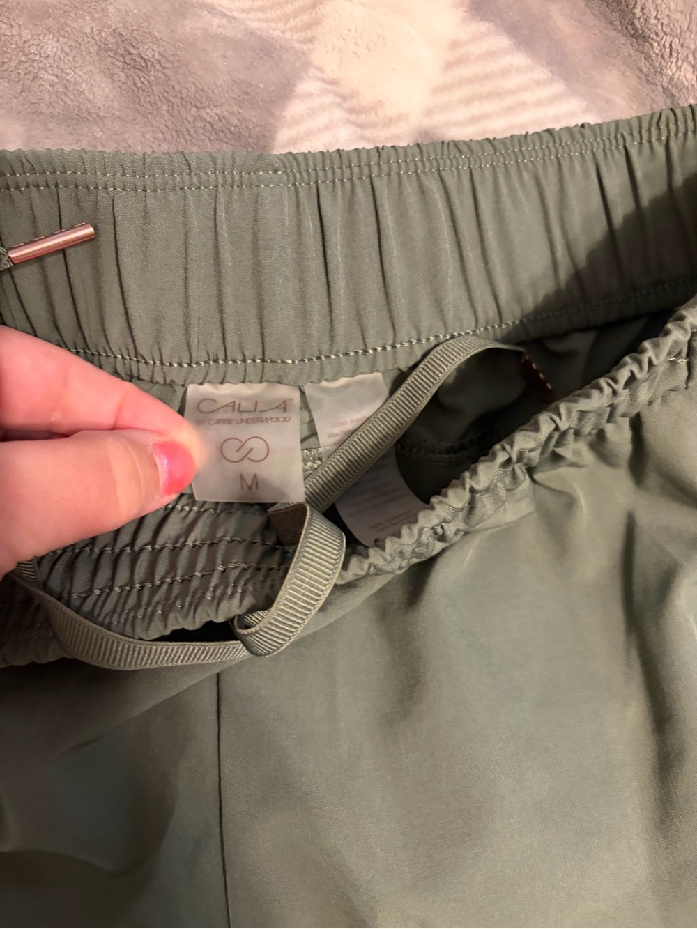 CALIA by Carrie Underwood Olive Drawstring Athletic Pants - Picture 2 of 2